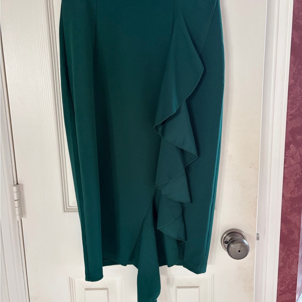 Green Ruffle Midi Dress - Picture 6 of 7